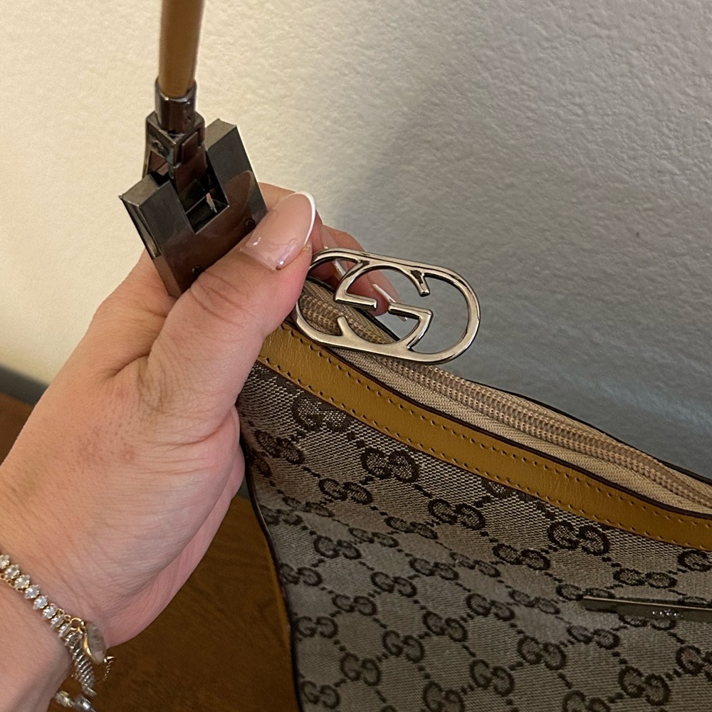 Vintage Gucci purse - Picture 6 of 7